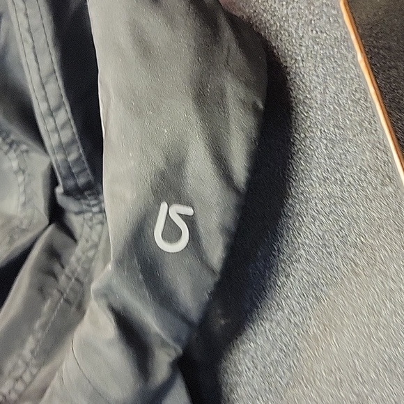 Gap workout hat - Picture 2 of 2